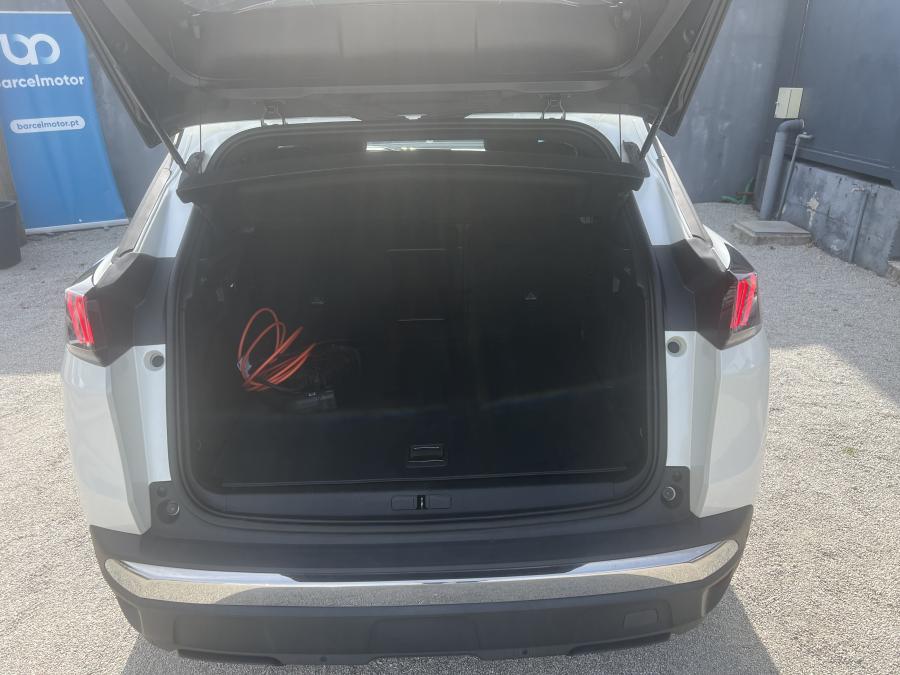 peugeot-3008-2023-hibrido-a-gasolina-1598cc