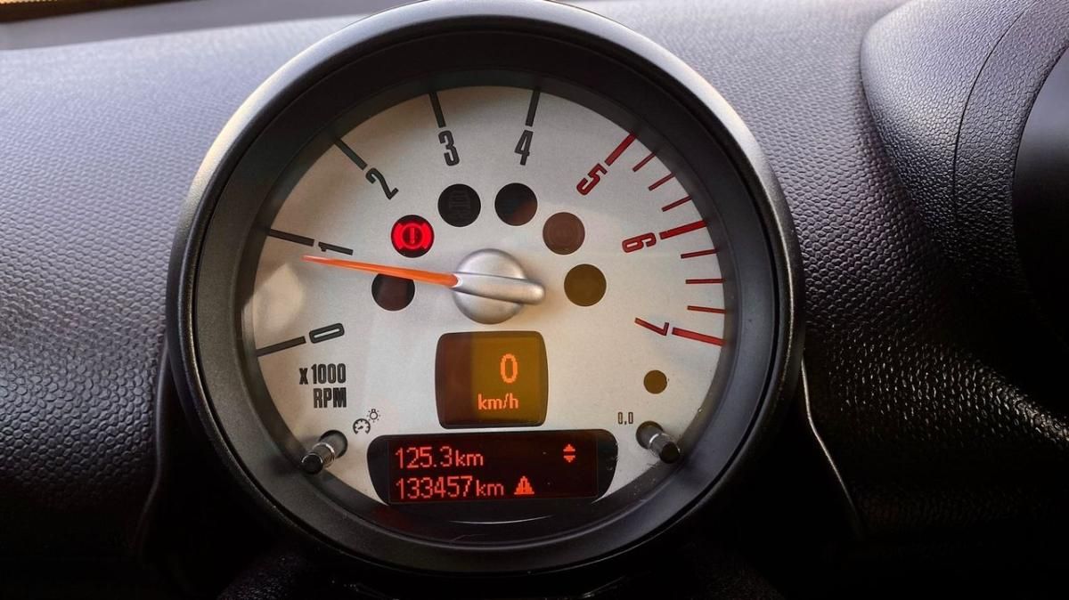 mini-paceman-2013-diesel-1598cc