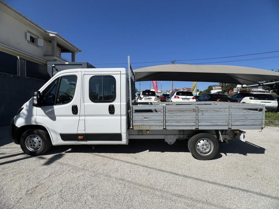 peugeot-boxer-2024-diesel-2179cc