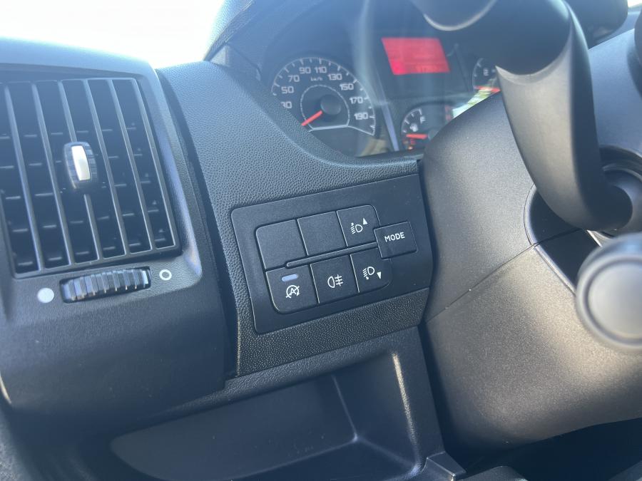 peugeot-boxer-2024-diesel-2179cc