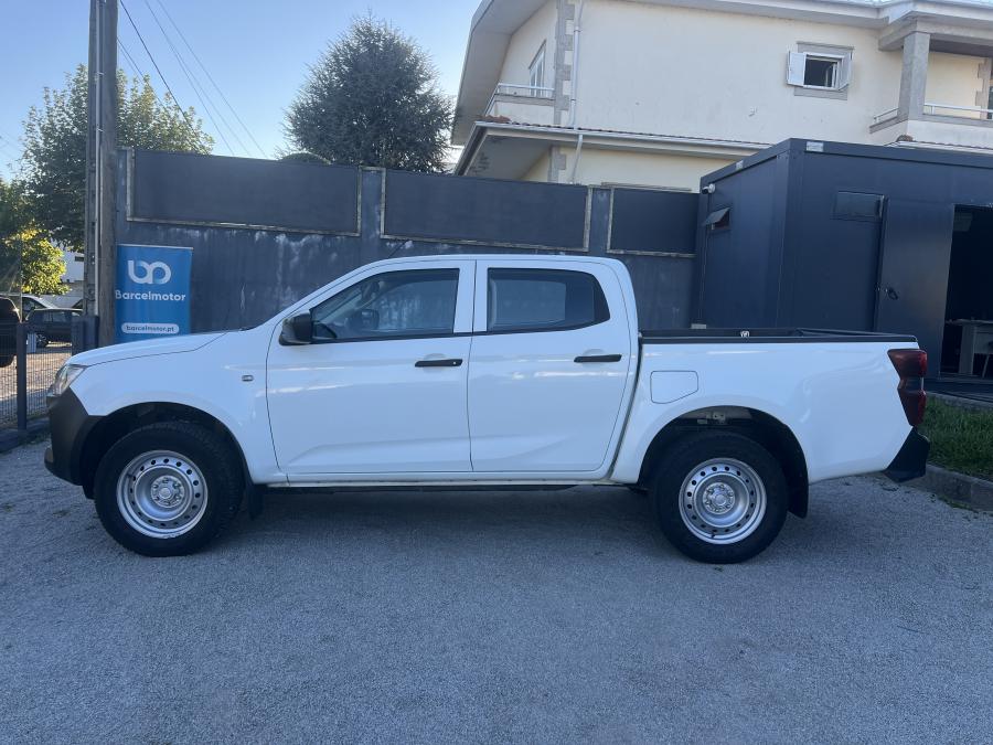 isuzu-d-max-2023-diesel-1898cc