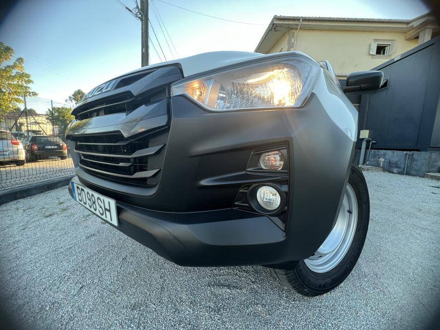 isuzu-d-max-2023-diesel-1898cc