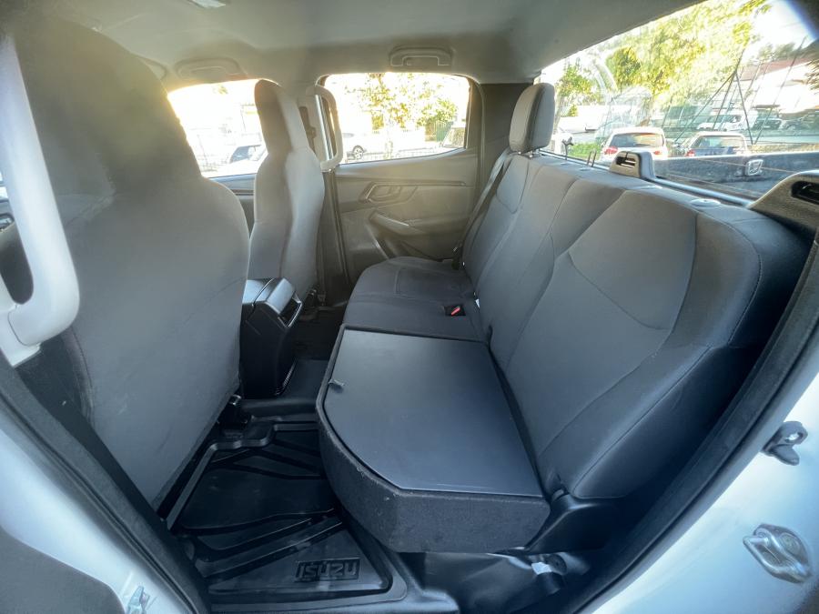 isuzu-d-max-2023-diesel-1898cc