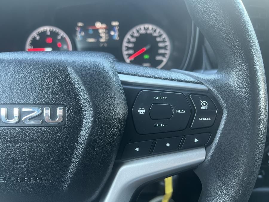 isuzu-d-max-2023-diesel-1898cc