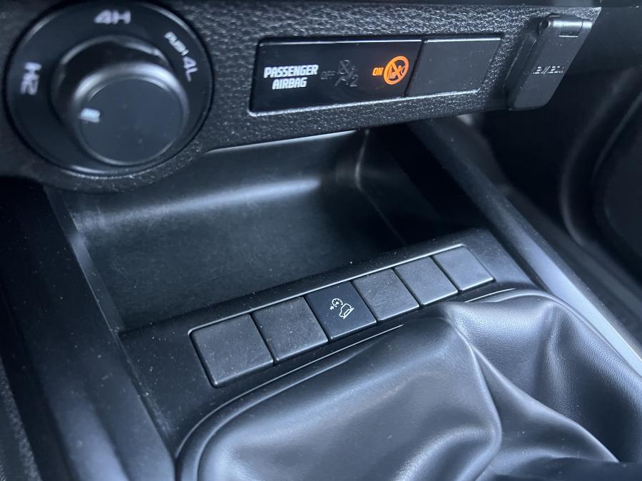 isuzu-d-max-2023-diesel-1898cc