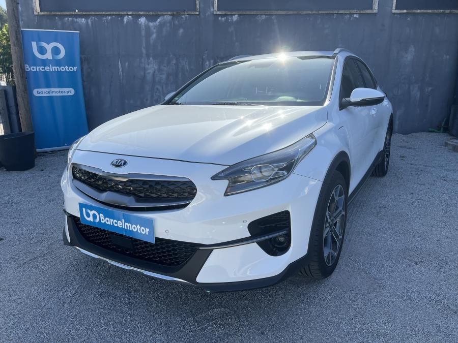 kia-xceed-2021-hibrido-a-gasolina-1580cc