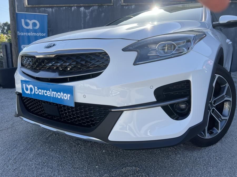 kia-xceed-2021-hibrido-a-gasolina-1580cc