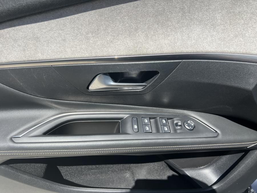 peugeot-3008-2021-hibrido-a-gasolina-1598cc