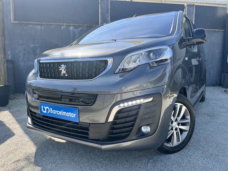 peugeot-traveller-2023-eletrico-0cc
