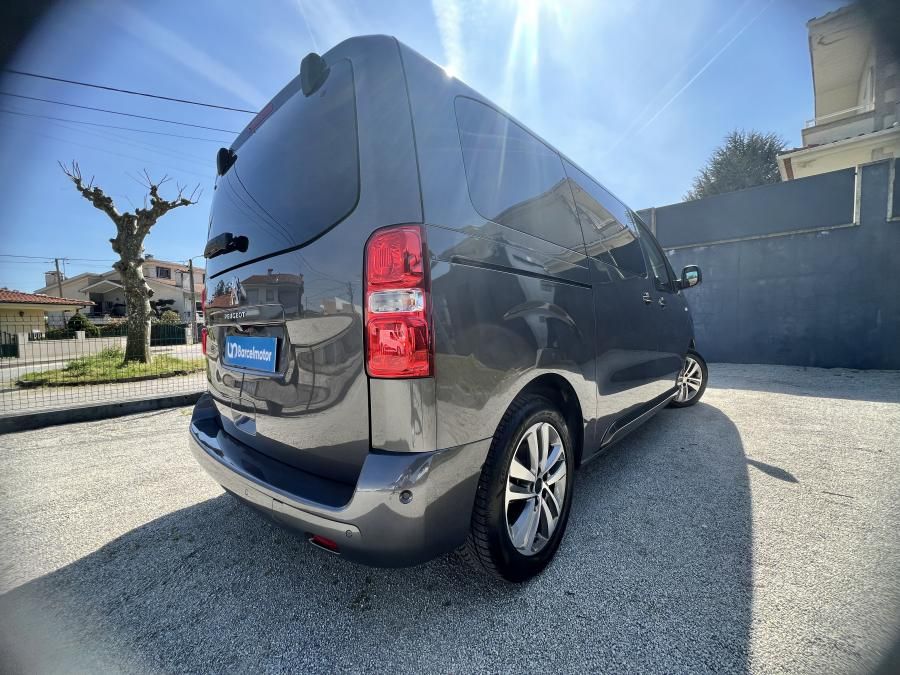 peugeot-traveller-2023-eletrico-0cc