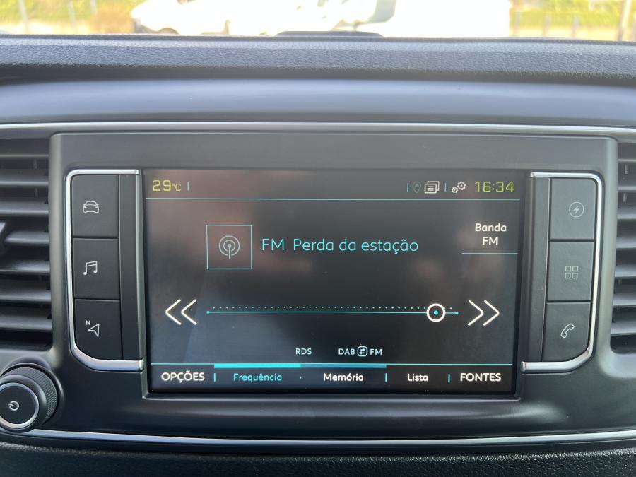 peugeot-traveller-2023-eletrico-0cc