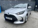 toyota-yaris-2021-hibrido-a-gasolina-1490cc