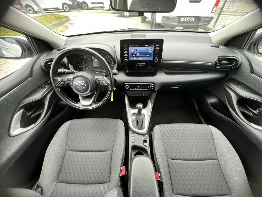 toyota-yaris-2021-hibrido-a-gasolina-1490cc