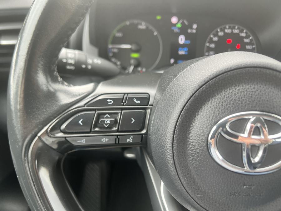 toyota-yaris-2021-hibrido-a-gasolina-1490cc