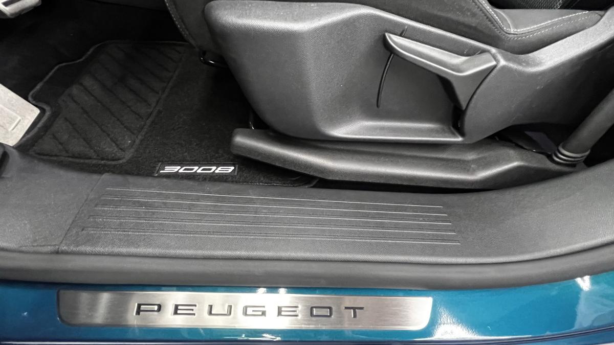 peugeot-3008-2025-gasolina-1199cc
