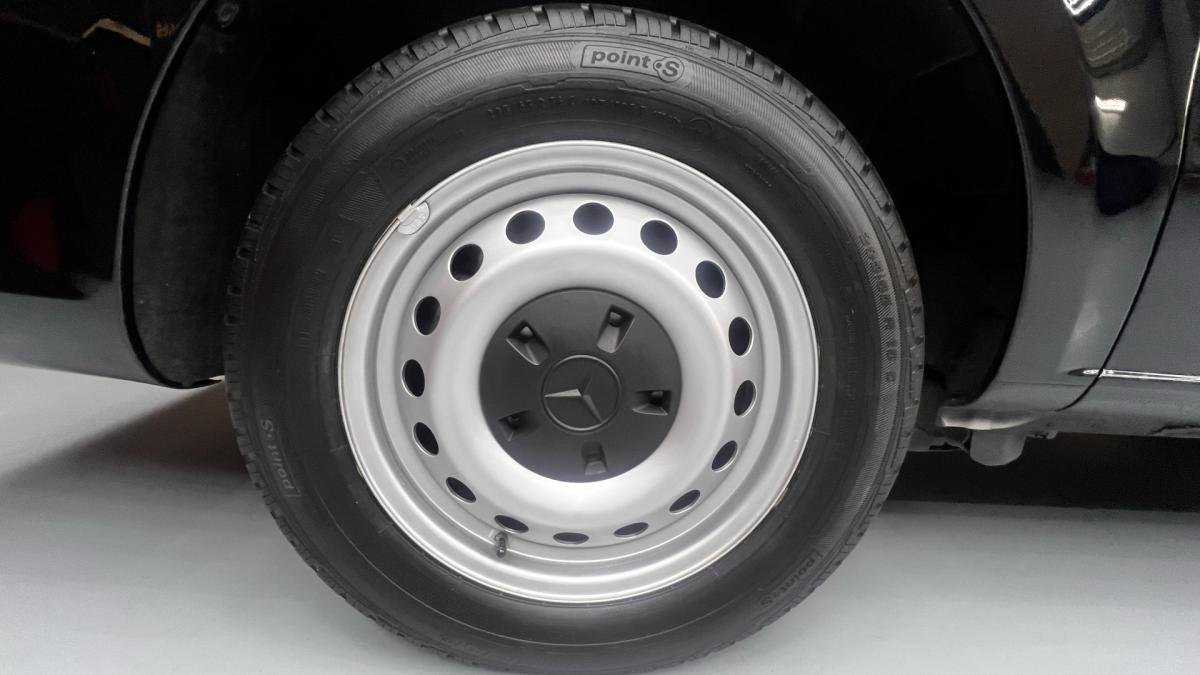 mercedes-benz-vito-2018-diesel-2143cc