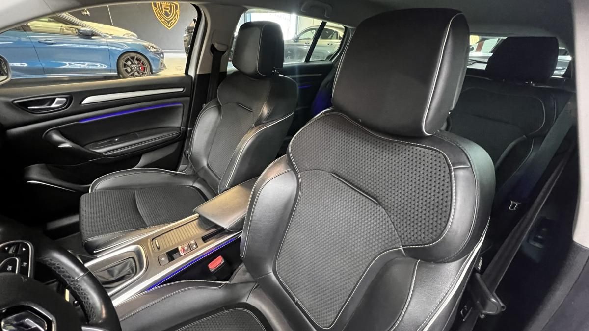 renault-megane-sport-tourer-2019-diesel-1461cc