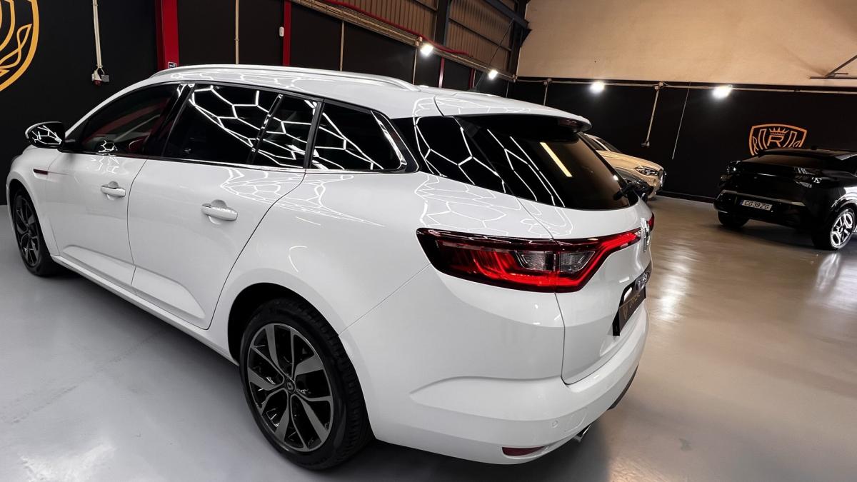 renault-megane-sport-tourer-2019-diesel-1461cc