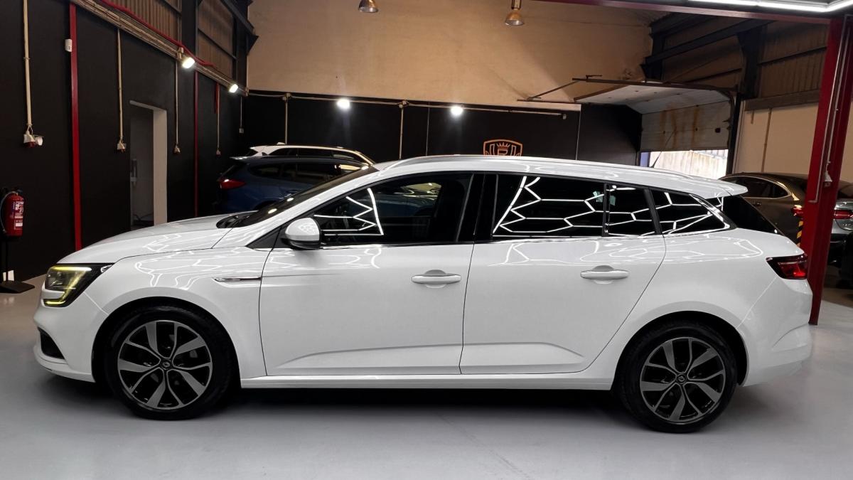 renault-megane-sport-tourer-2019-diesel-1461cc