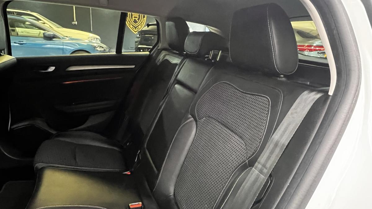 renault-megane-sport-tourer-2019-diesel-1461cc