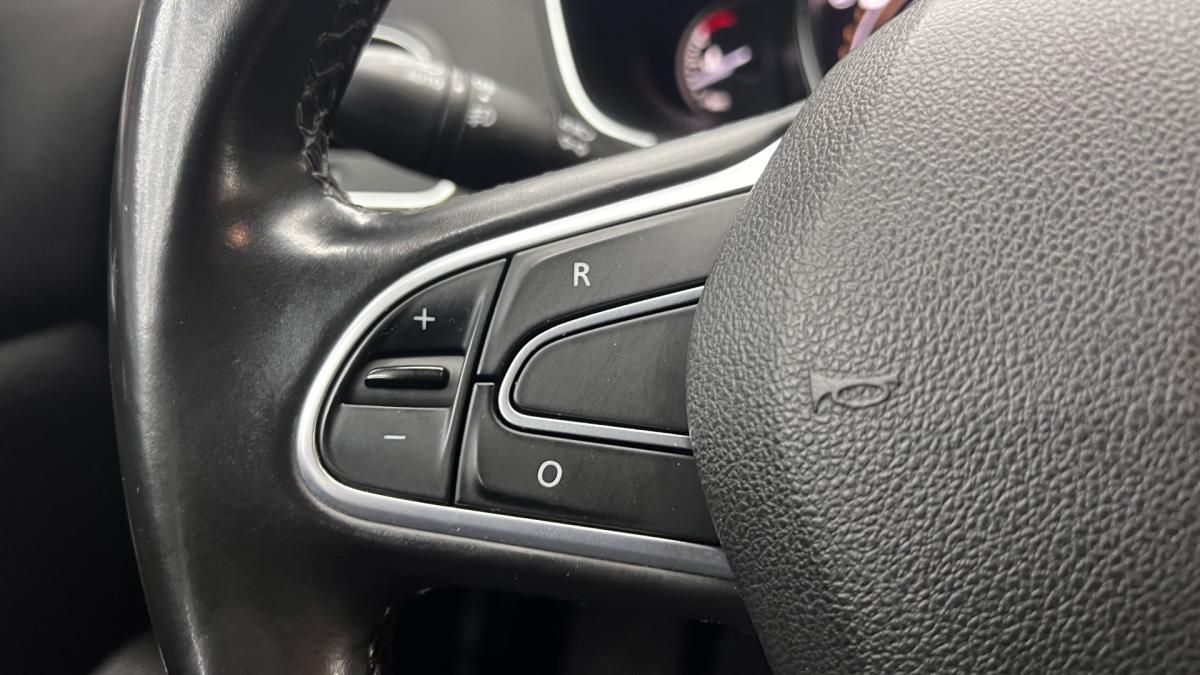 renault-megane-sport-tourer-2019-diesel-1461cc
