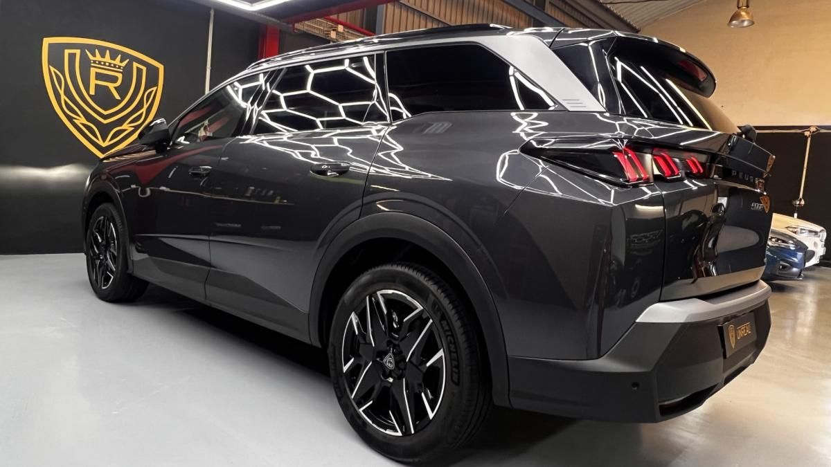peugeot-5008-2025-gasolina-1199cc