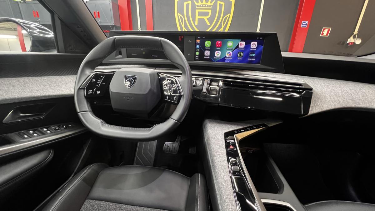 peugeot-5008-2025-gasolina-1199cc
