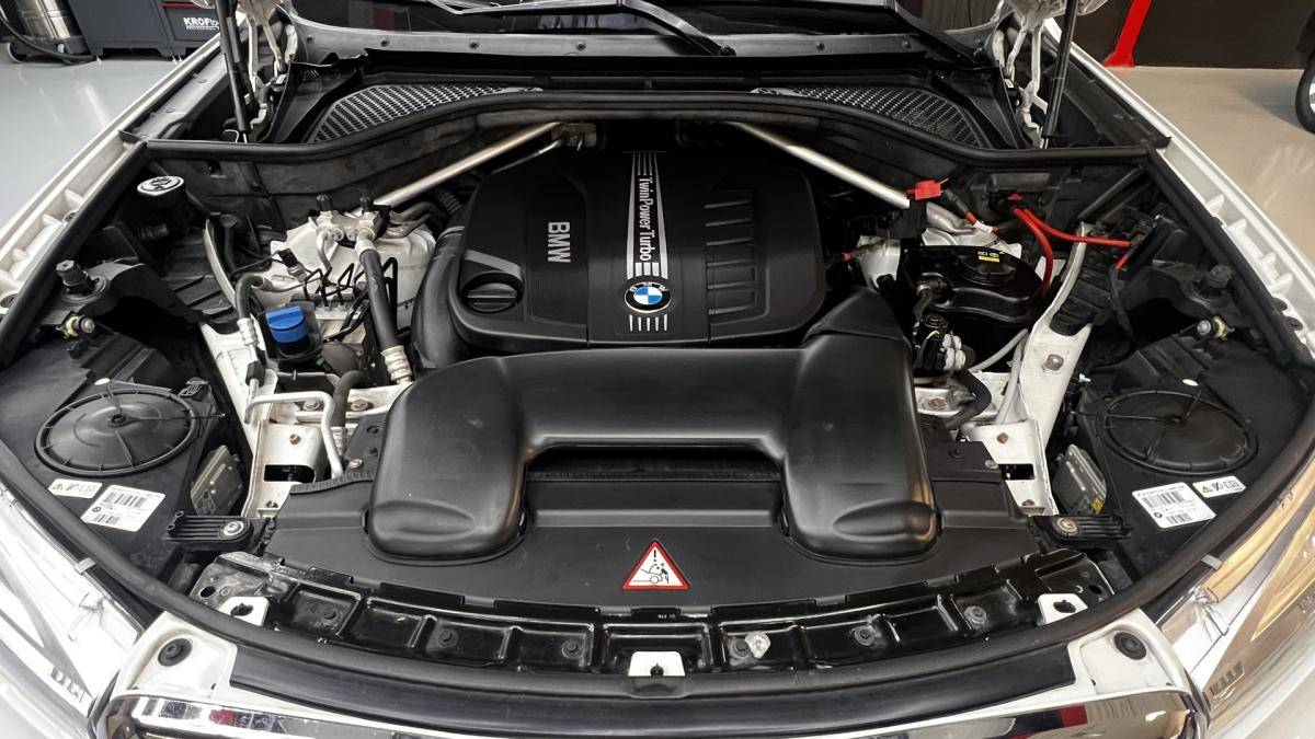 bmw-x5-2014-diesel-2993cc