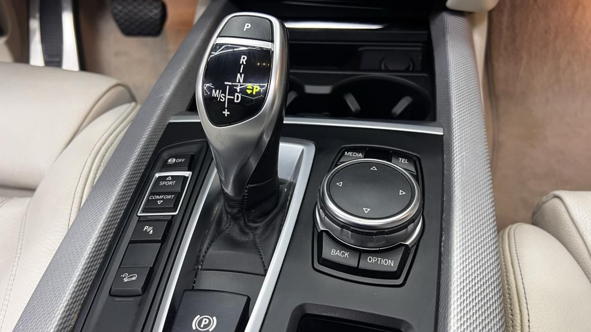 bmw-x5-2014-diesel-2993cc