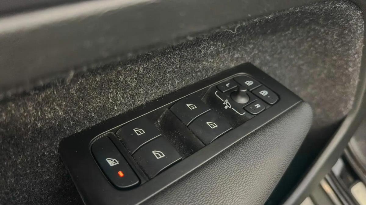 volvo-xc40-2020-hibrido-a-gasolina-1477cc