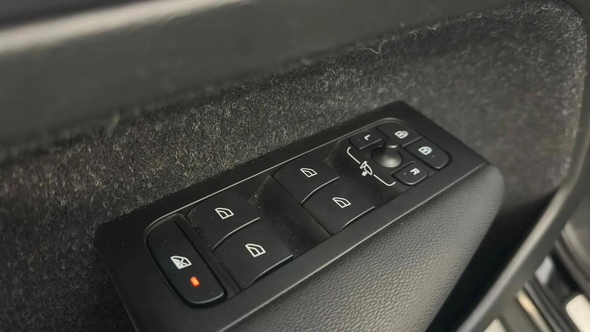 volvo-xc40-2020-hibrido-a-gasolina-1477cc
