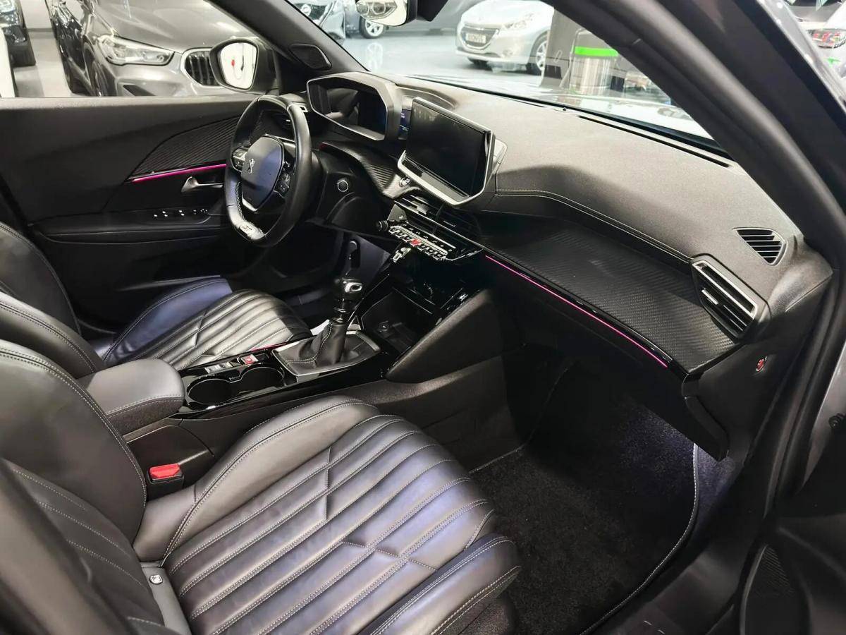 peugeot-2008-2022-gasolina-1199cc