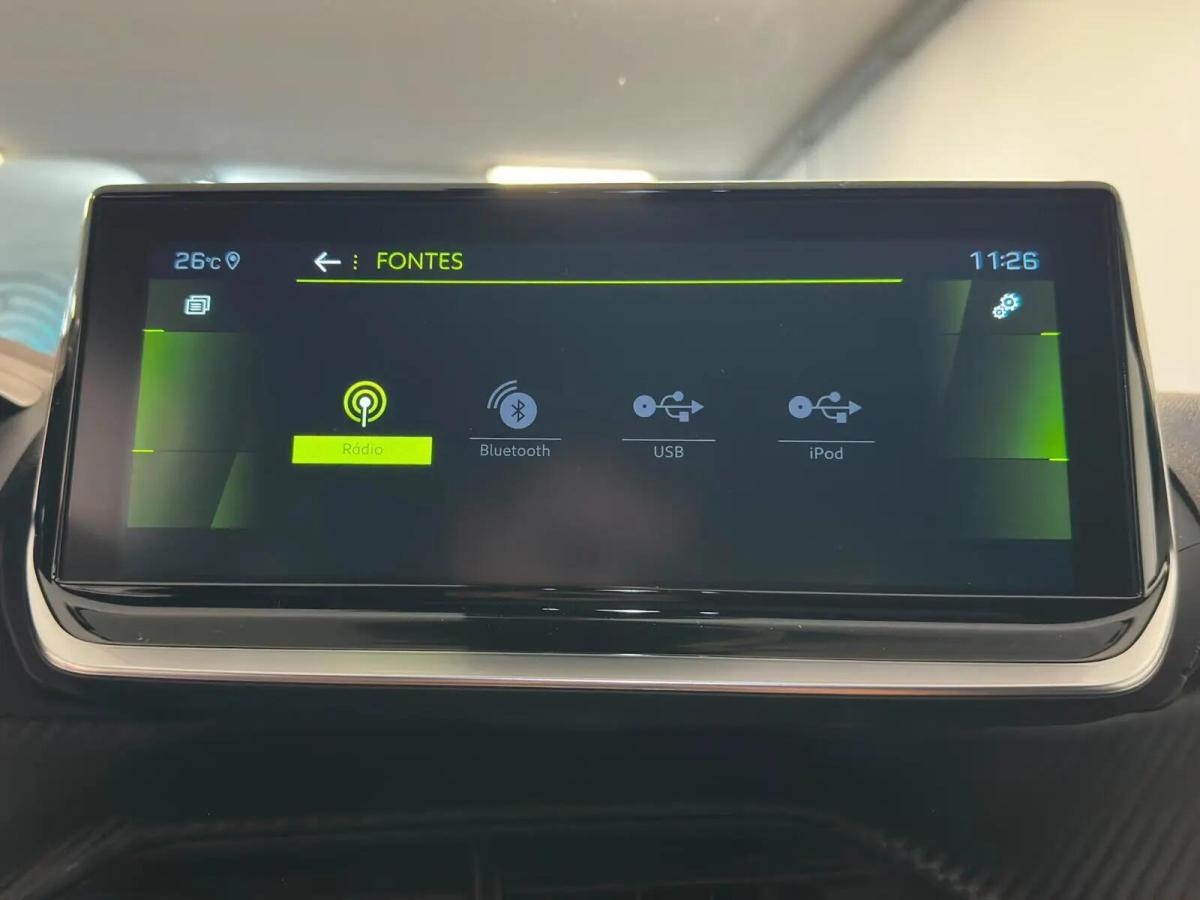 peugeot-2008-2022-gasolina-1199cc