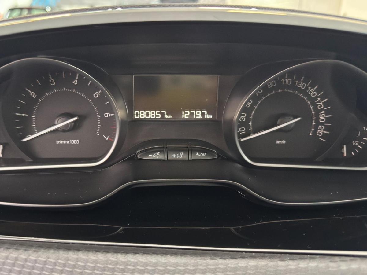 peugeot-2008-2019-gasolina-1199cc