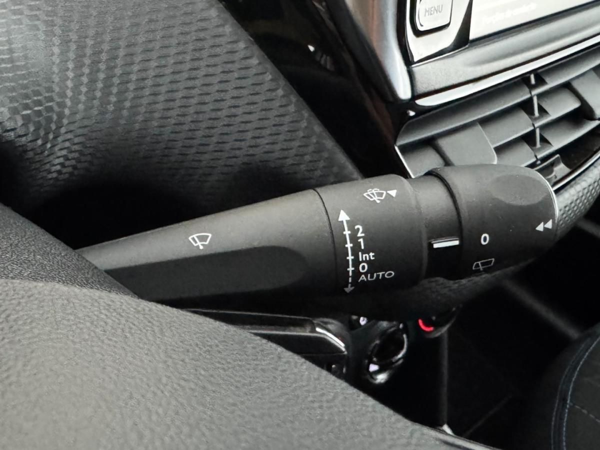 peugeot-2008-2019-gasolina-1199cc