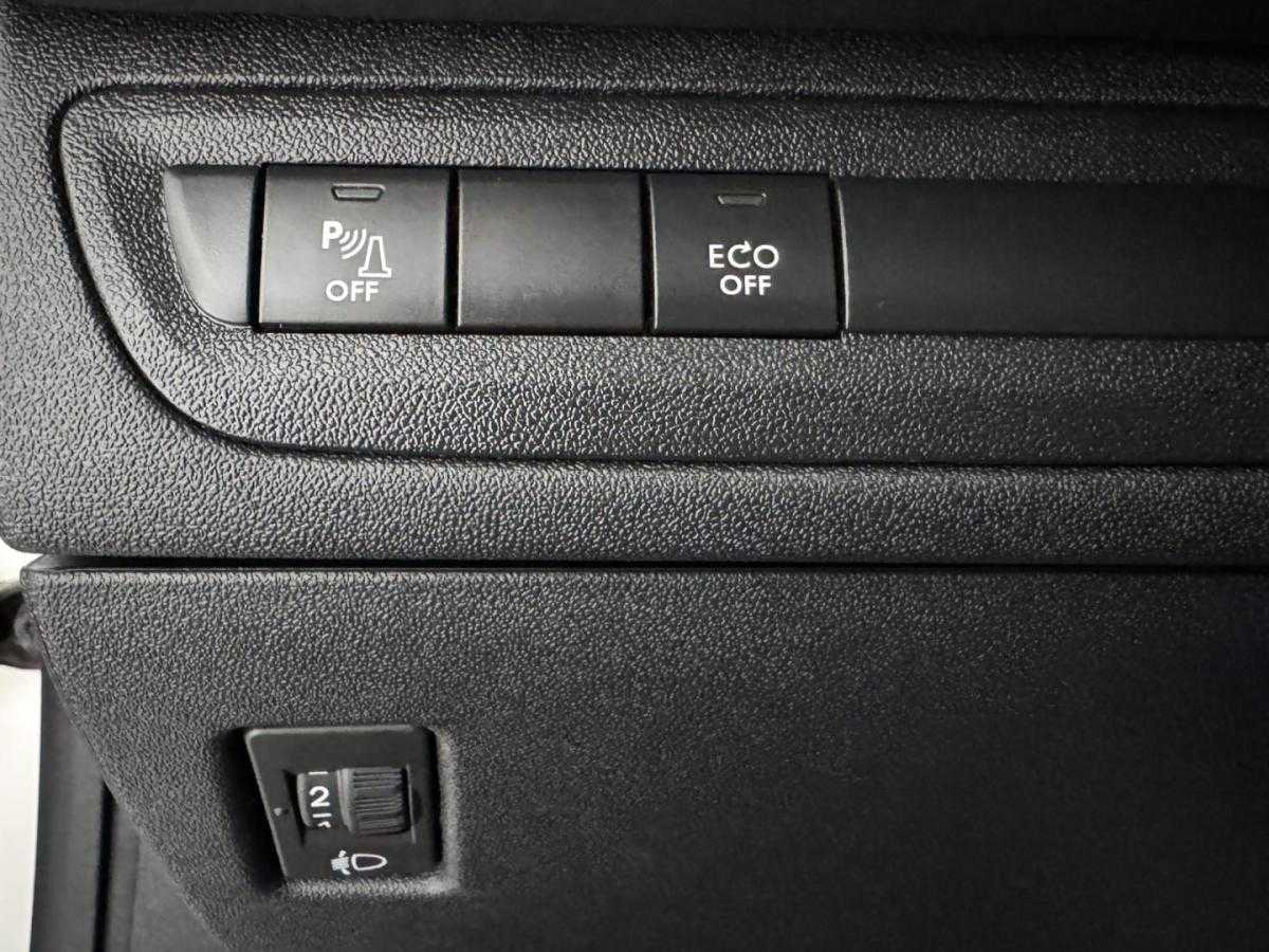 peugeot-2008-2019-gasolina-1199cc