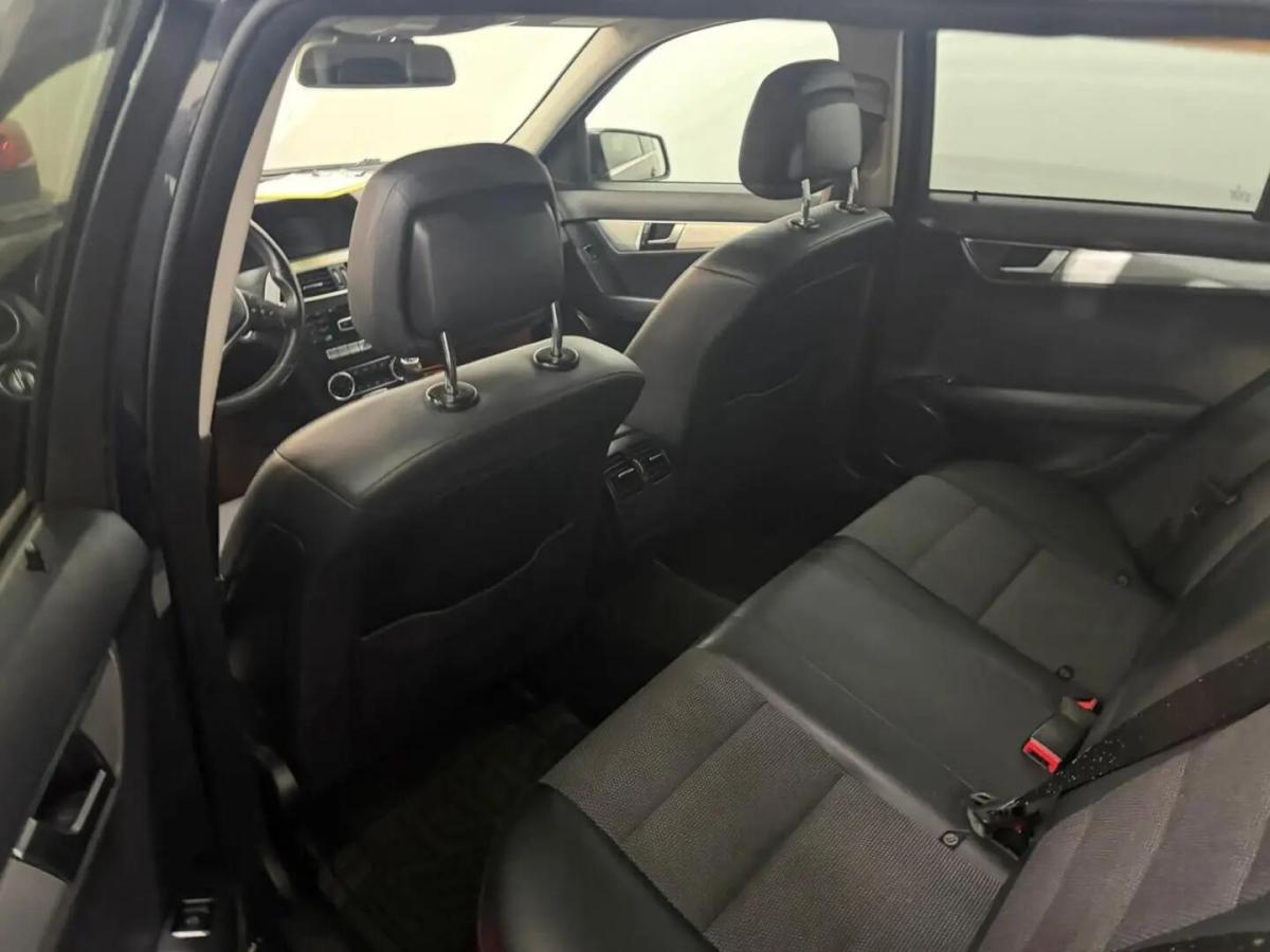 mercedes-benz-classe-c-c-220-cdi-blueefficiency-2011-diesel-2143cc