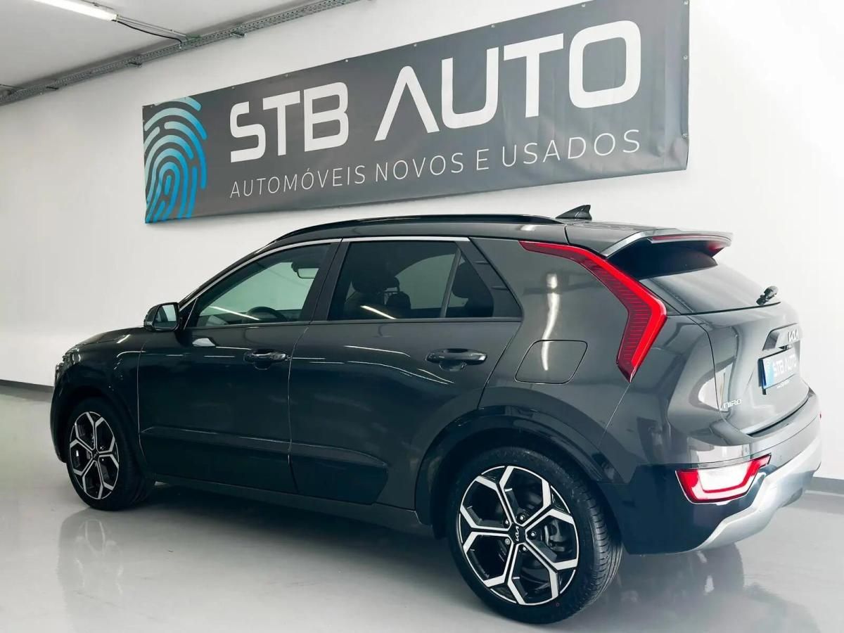 kia-niro-2023-hibrido-a-gasolina-1580cc