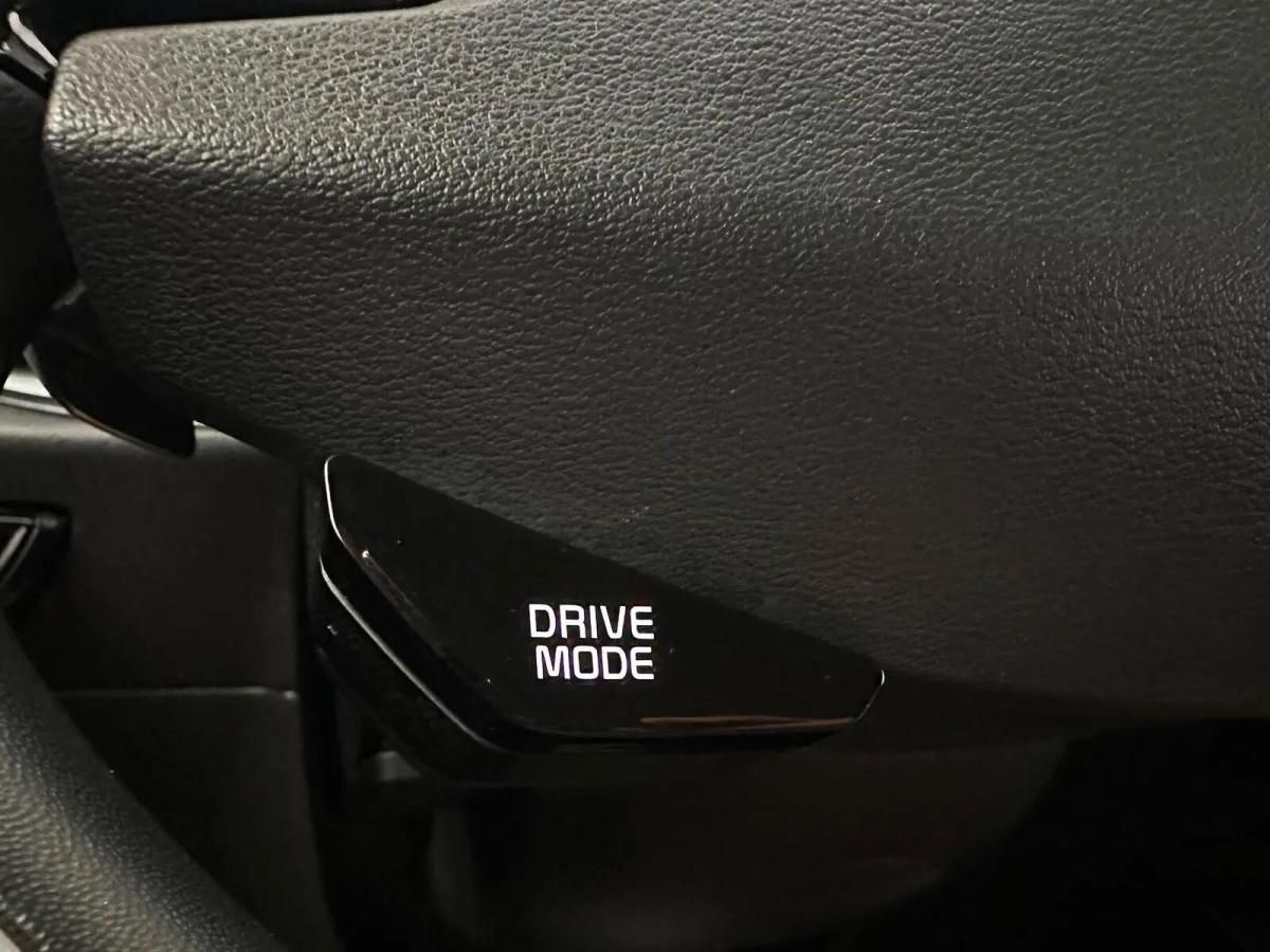 kia-niro-2023-hibrido-a-gasolina-1580cc