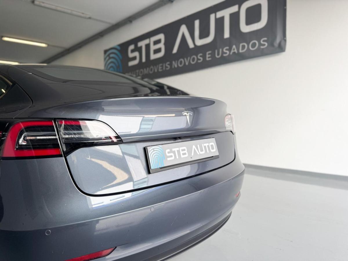 tesla-model-3-2021-eletrico-0cc