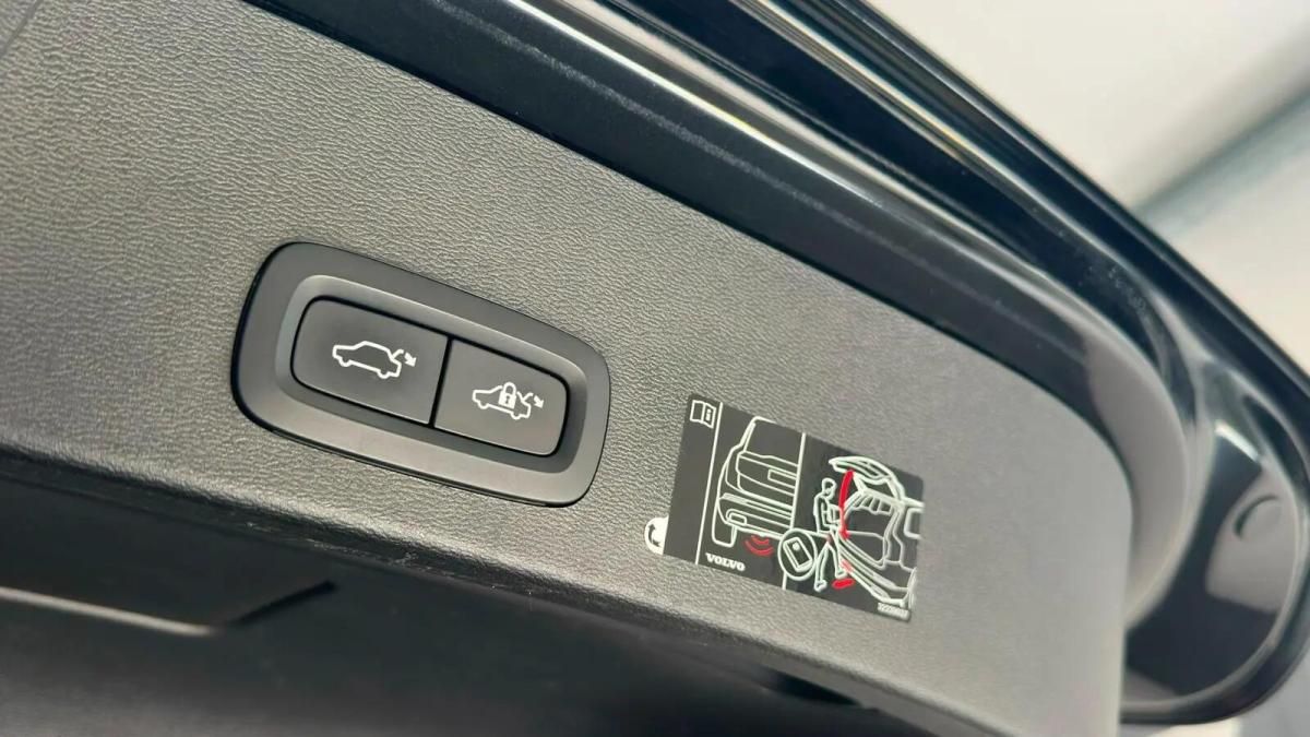 volvo-xc40-2020-hibrido-a-gasolina-1477cc