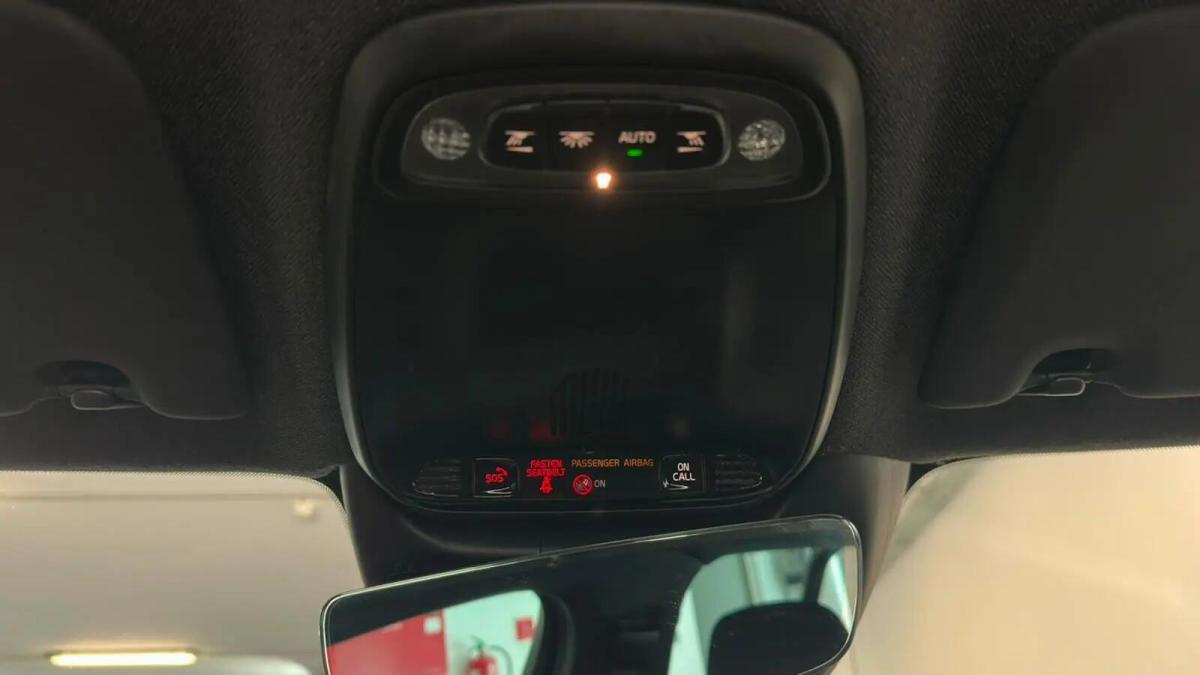 volvo-xc40-2020-hibrido-a-gasolina-1477cc