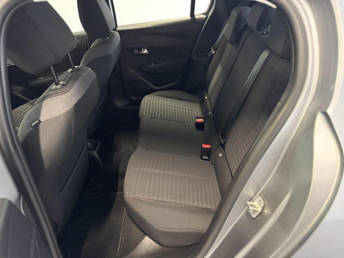 peugeot-208-2023-gasolina-1199cc