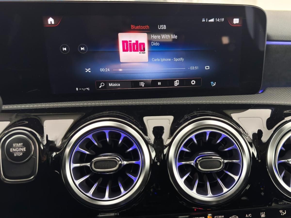 mercedes-benz-classe-a-2022-hibrido-1332cc