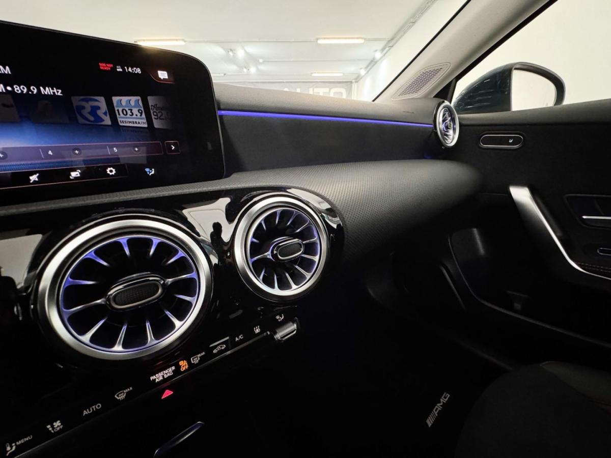 mercedes-benz-classe-a-2022-hibrido-1332cc