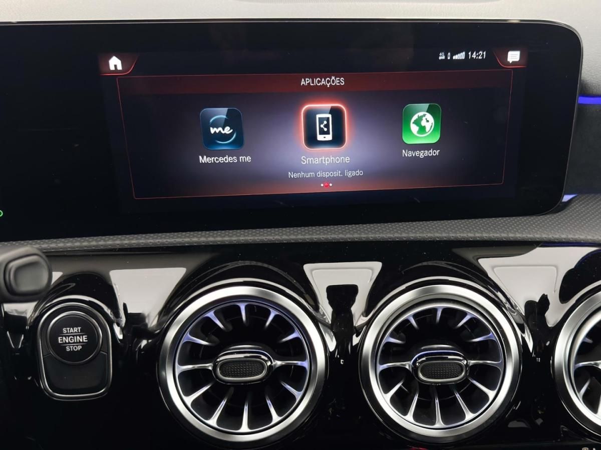 mercedes-benz-classe-a-2022-hibrido-1332cc