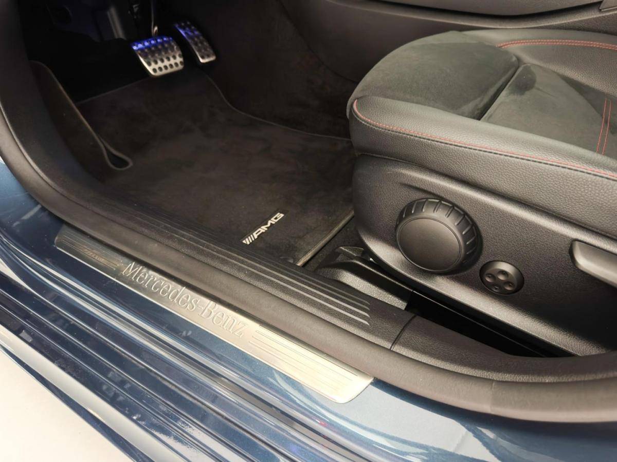 mercedes-benz-classe-a-2022-hibrido-1332cc