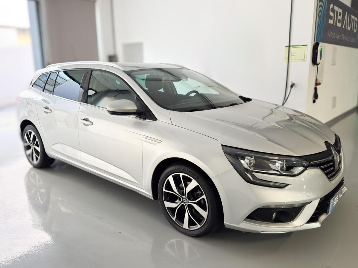renault-megane-sport-tourer-2019-diesel-1461cc