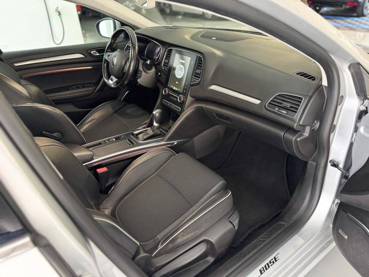 renault-megane-sport-tourer-2019-diesel-1461cc