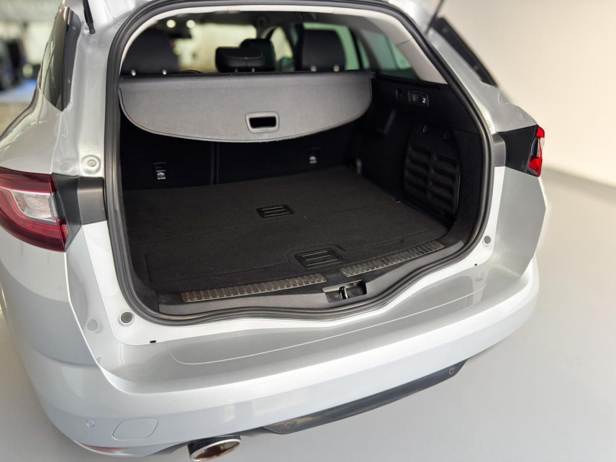 renault-megane-sport-tourer-2019-diesel-1461cc
